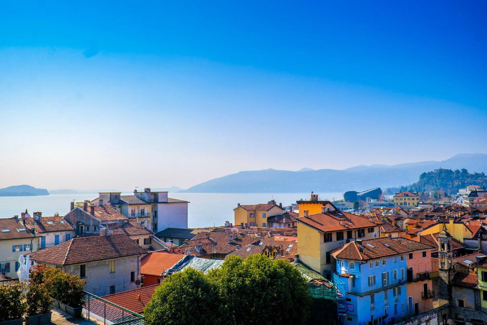L'Attico Di Susanna Verbania Exterior foto